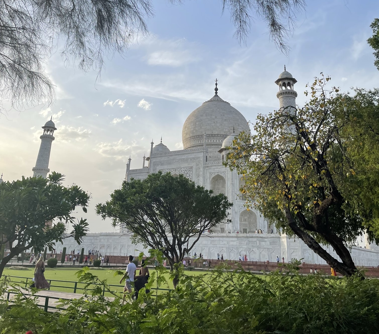 The Taj Mahal Restaurant - Chefs Testing Menu