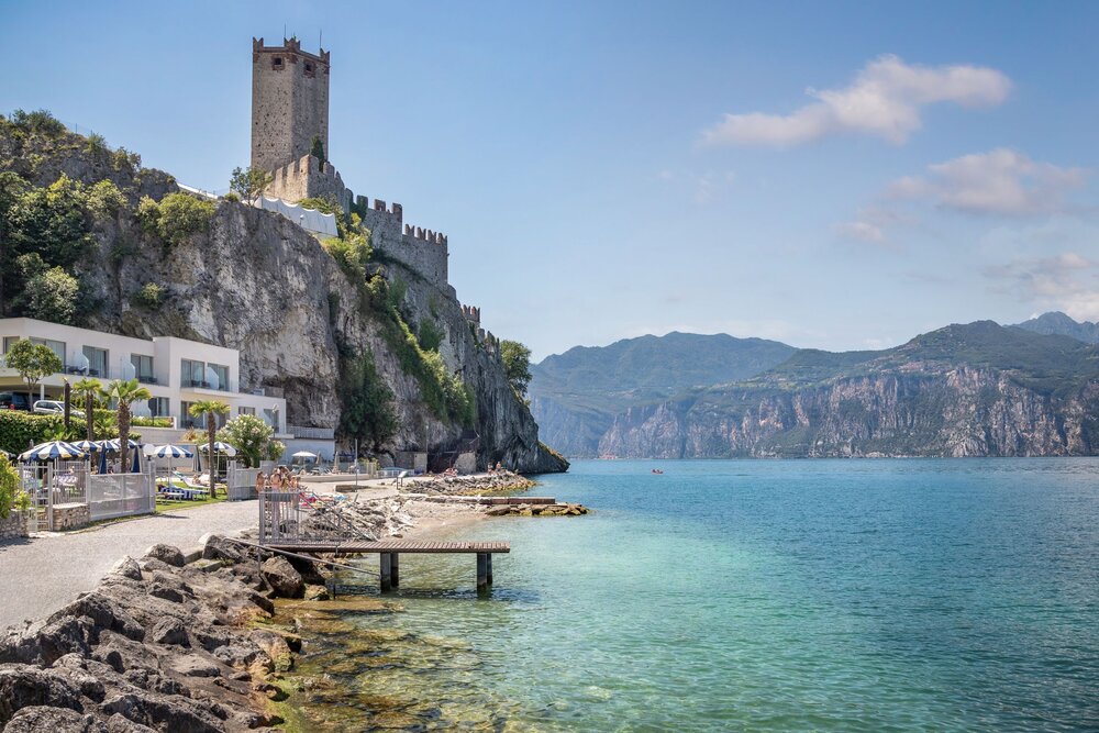 Lake Garda Vs Lake Como Which Italian Lake Is Right For You